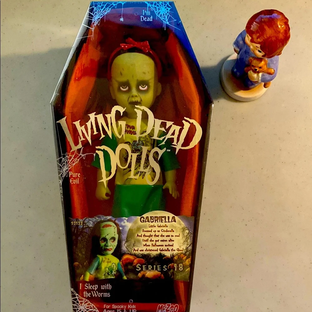 Living Dead Dolls Gabriella Series 18 Green